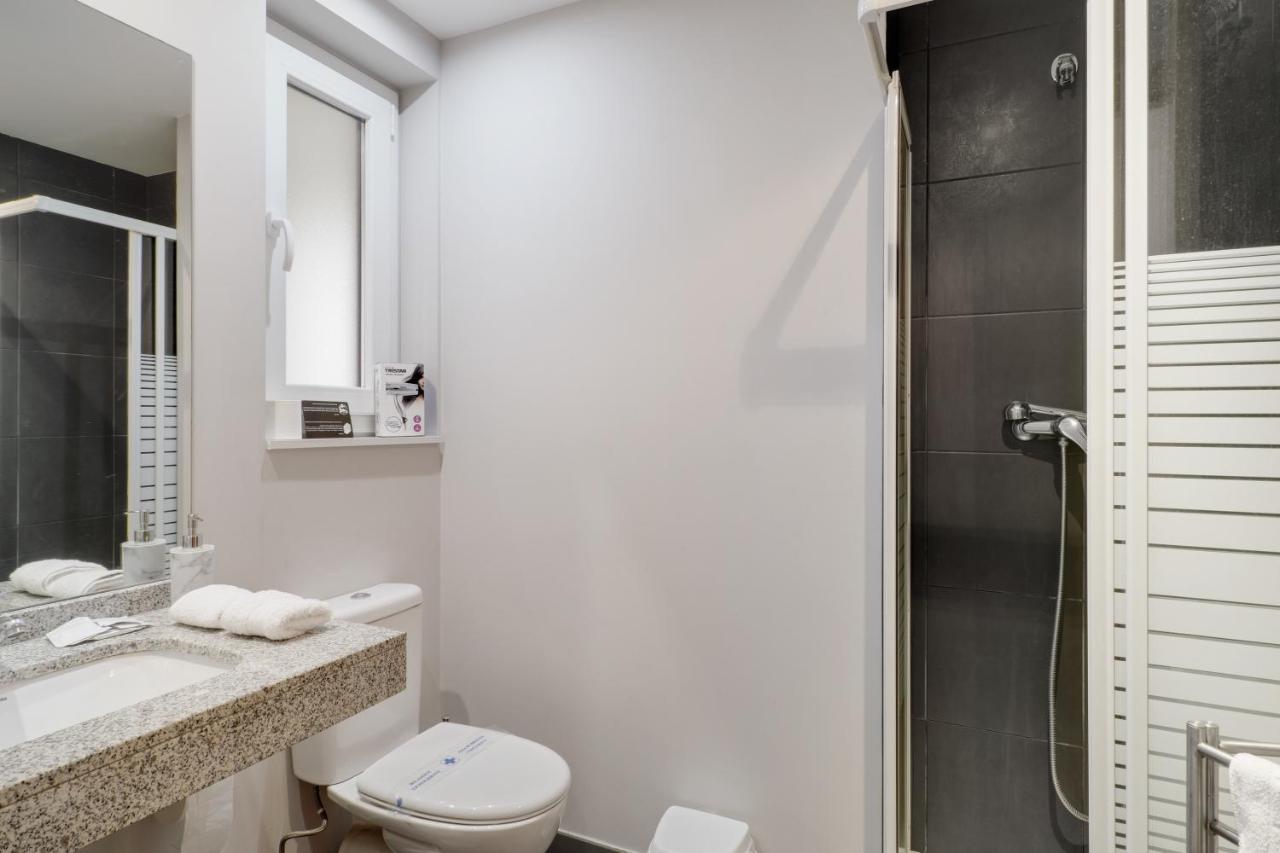Comfortable Studio With Mountain View In Arinsal 40 M² + Ski Storage Buitenkant foto