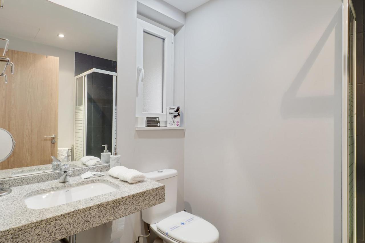 Comfortable Studio With Mountain View In Arinsal 40 M² + Ski Storage Buitenkant foto