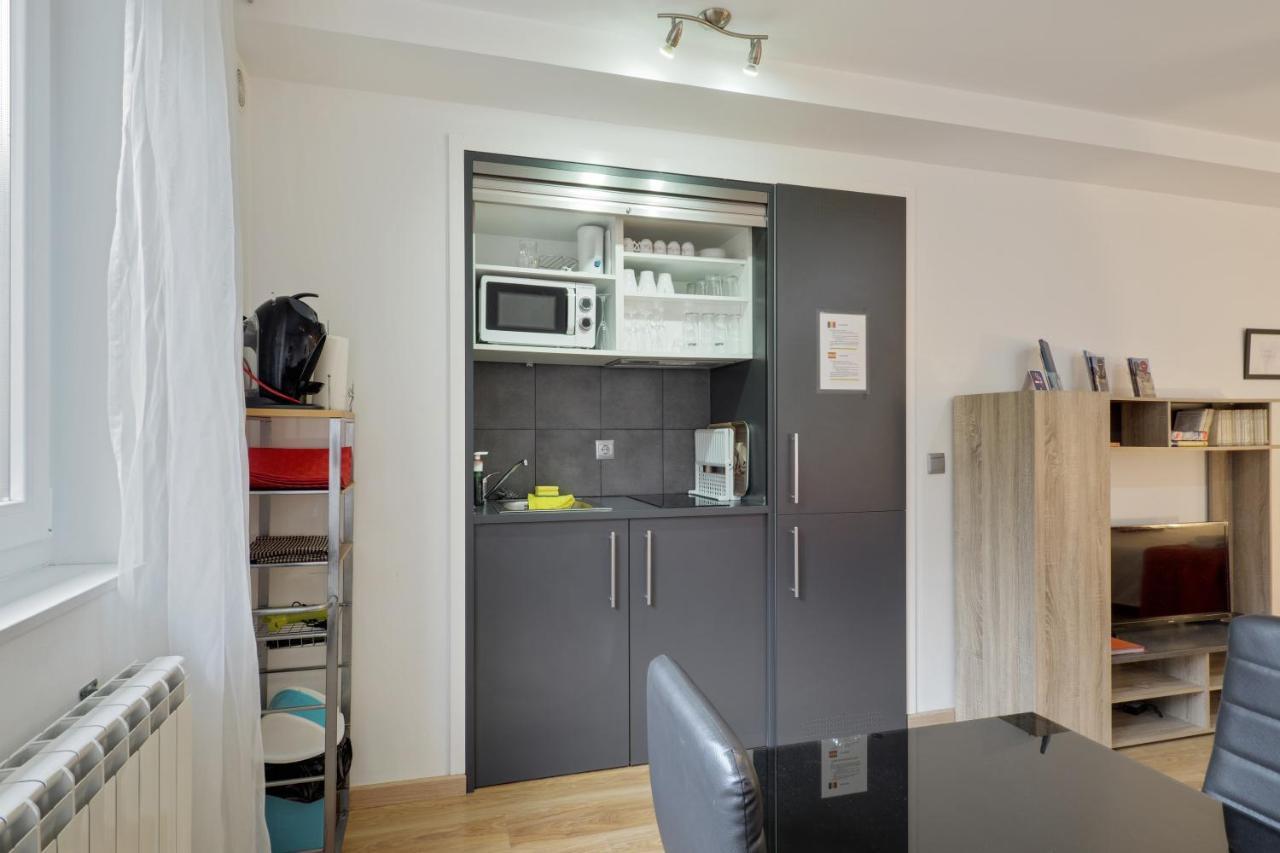 Comfortable Studio With Mountain View In Arinsal 40 M² + Ski Storage Buitenkant foto